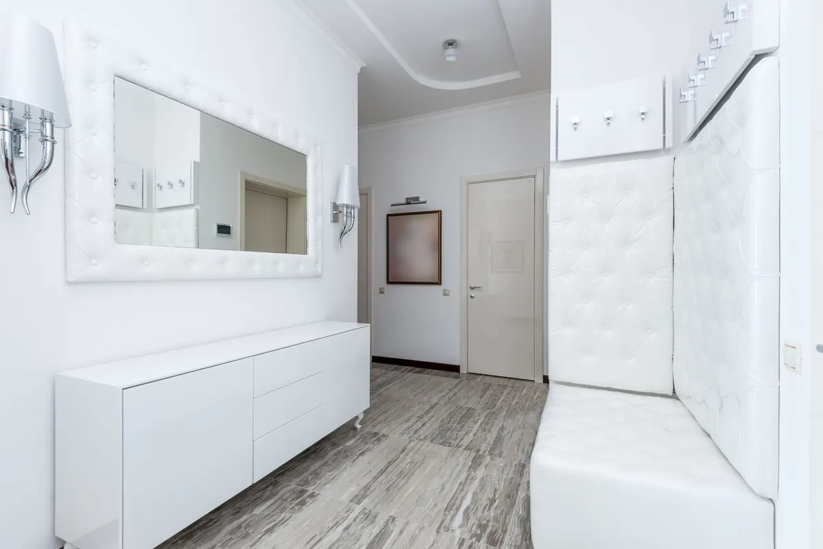 Decluttering Checklist for a Calmer Entryway in a Small UK Home